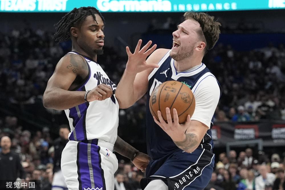 它给予我们 它给予我们